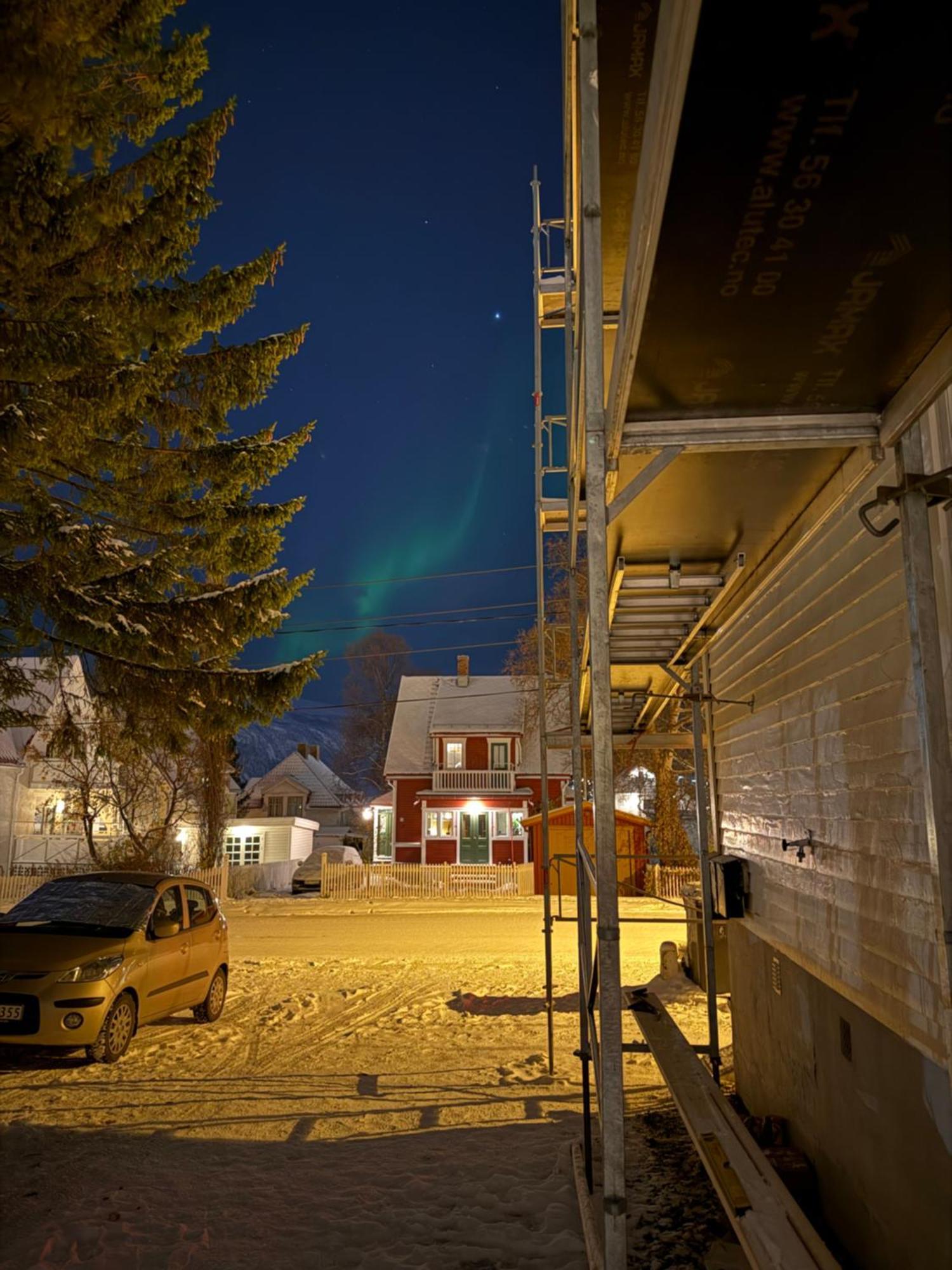 Central, 2 Bedroom, Free Parking Tromsø Eksteriør billede